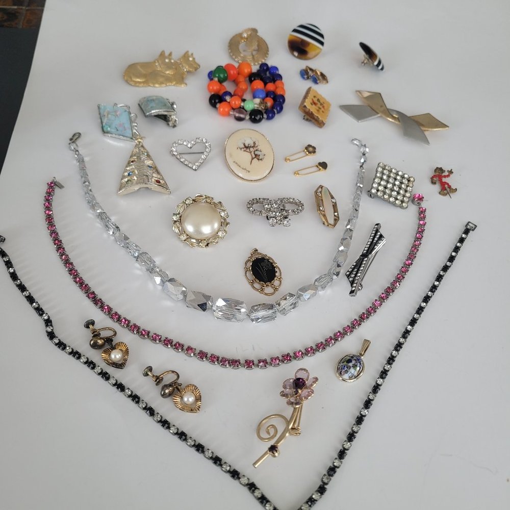 Vintage Estate Pins Brooch Necklace Rhinestone 25-Pc Jewelry Lot
